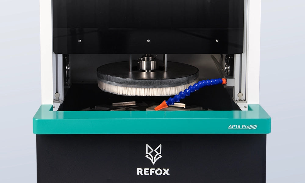 REFOX AP16 Pro polishing machine on a light gray background