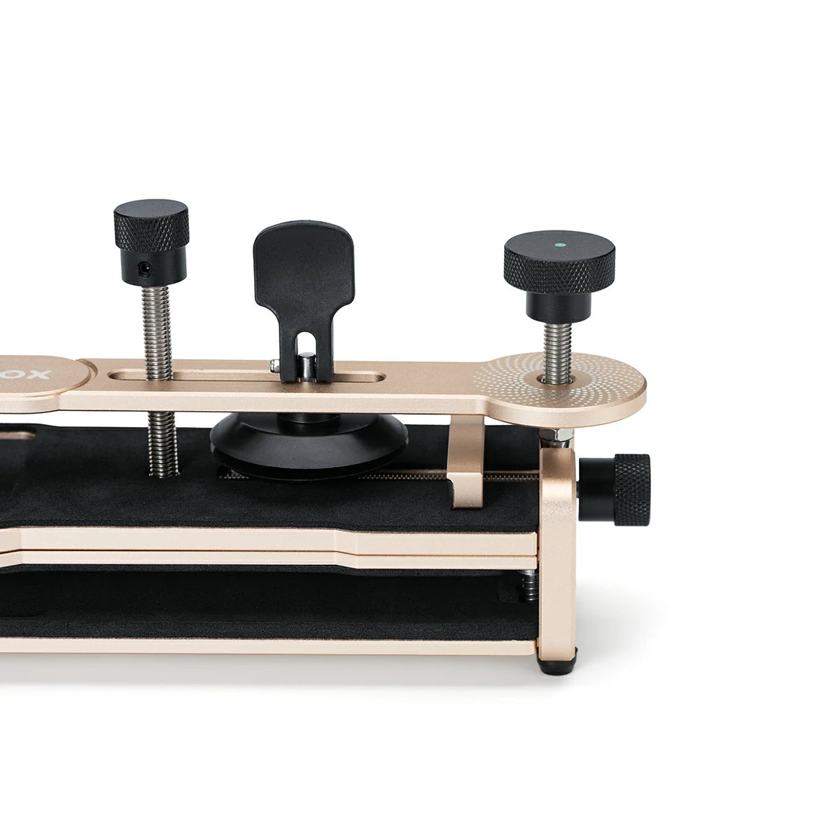 refox rs51 phone holder with black components on a white background