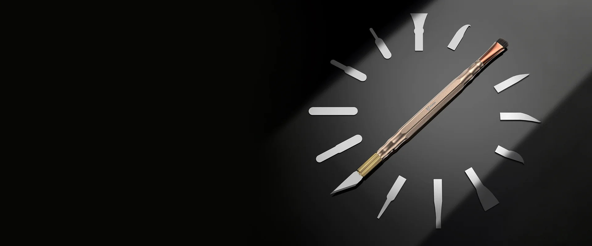 rs75 blade kit arranged in a circular pattern on a black background