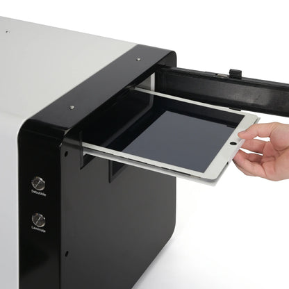 inserting tablet screen on a fm50 machine